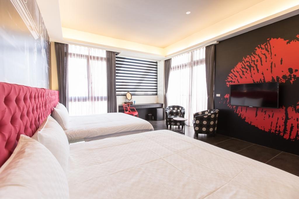 Bookline B&B Hualien City Room photo